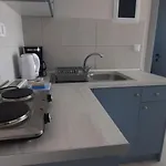 Sto Lofo Kalyvia-limenaria Thassos リメナリア