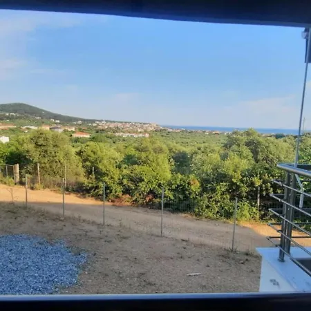 Sto Lofo Kalyvia-limenaria Thassos * 利迈纳里亚