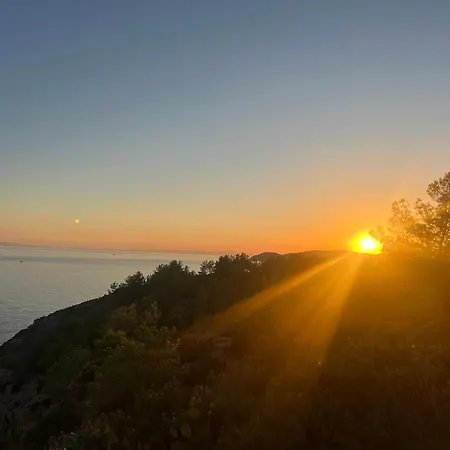 아파트 Sto Lofo Kalyvia-limenaria Thassos