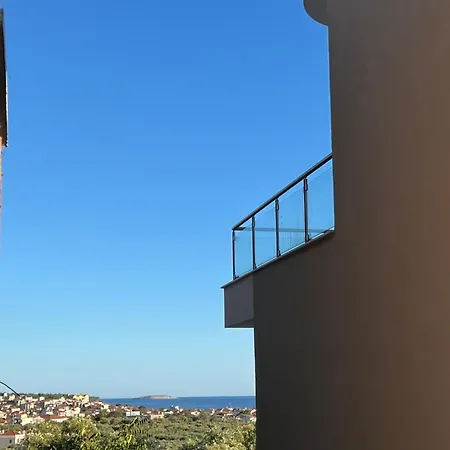 Sto Lofo Kalyvia-limenaria Thassos *