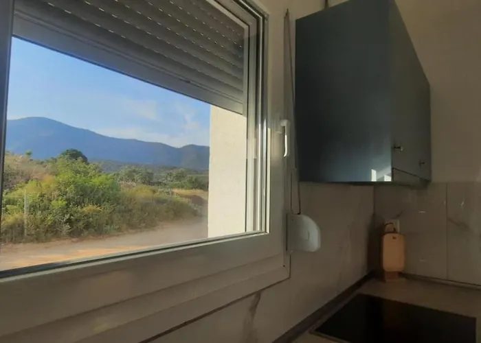 Sto Lofo Kalyvia-limenaria Thassos * リメナリア