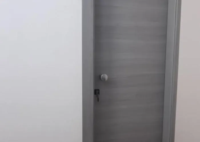 Sto Lofo Kalyvia-limenaria Thassos リメナリア