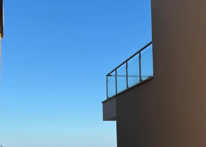 Sto Lofo Kalyvia-limenaria Thassos *